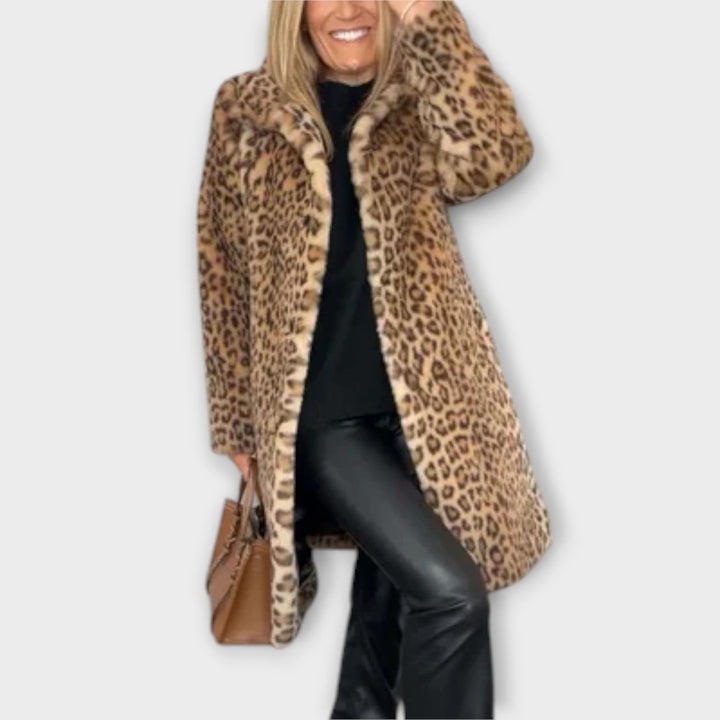 Amara - La chaqueta de leopardo
