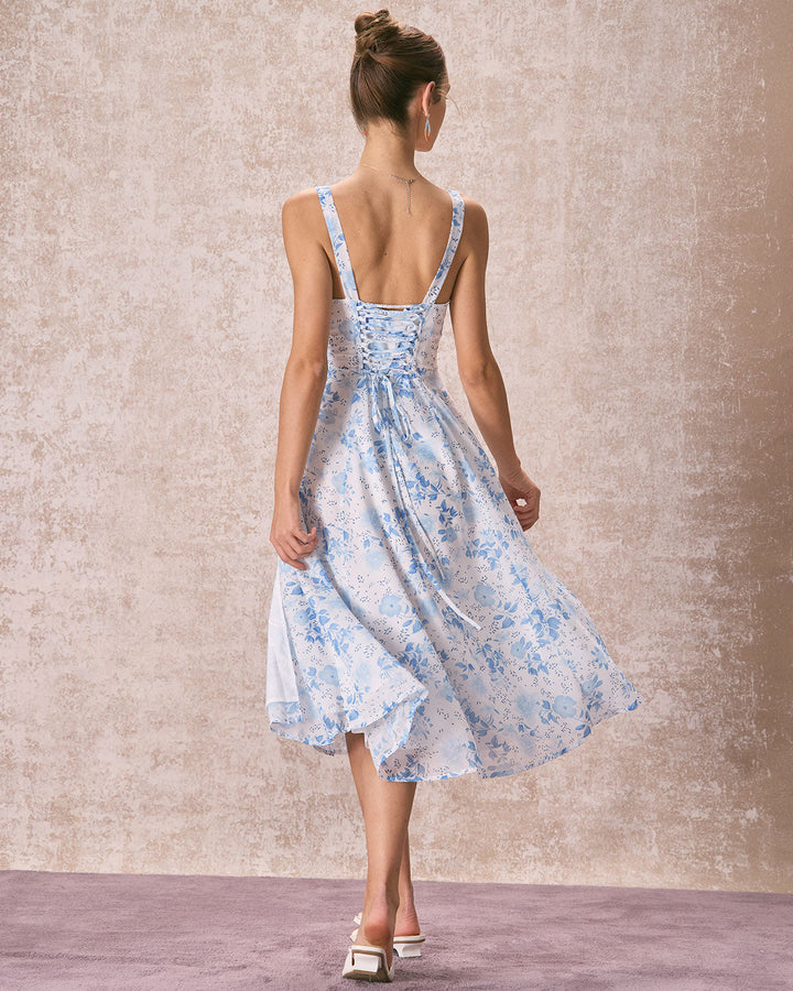 Renata | El vestido midi azul con estampado floral, escote cuadrado y fruncido