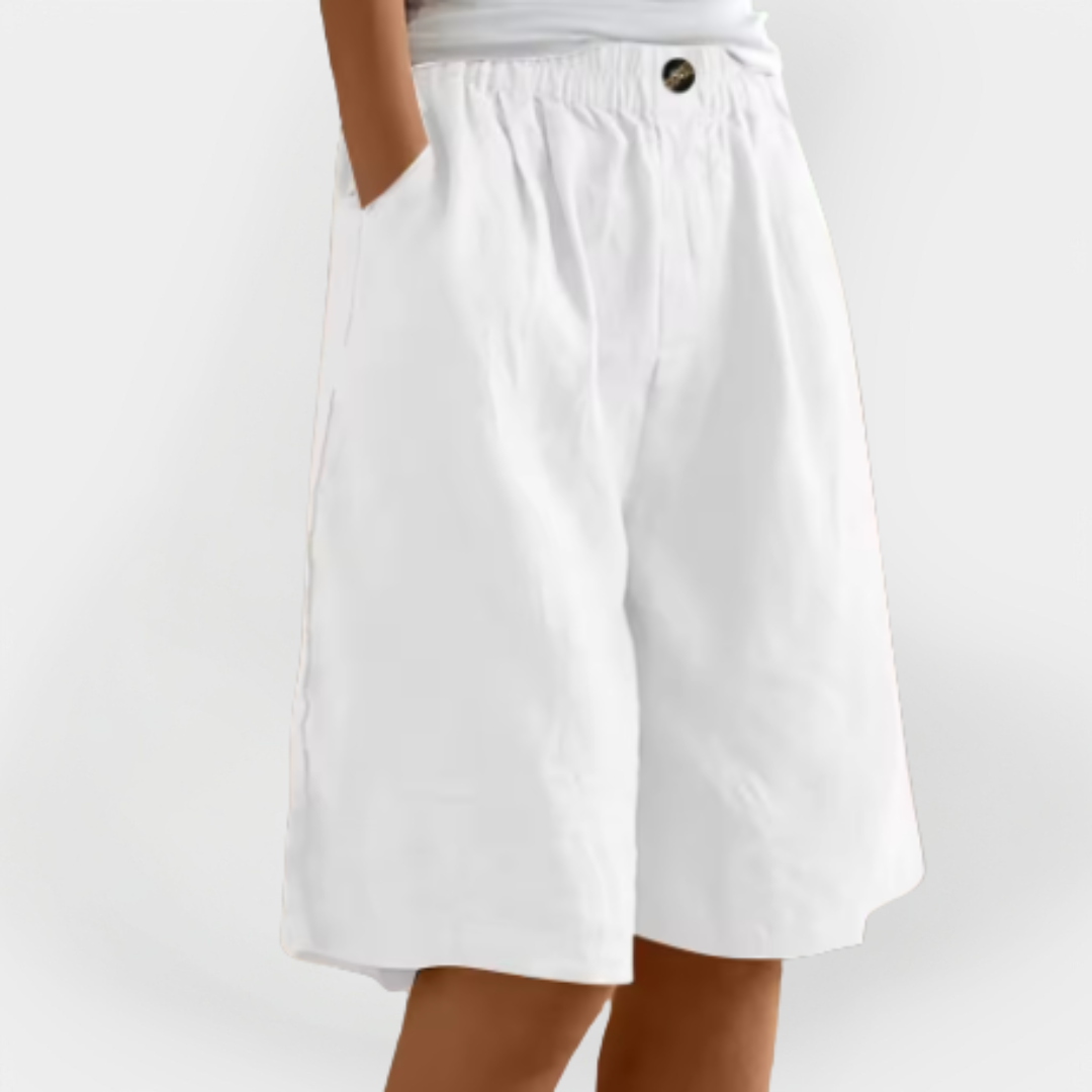 Pantalones cortos de lino con bolsillos