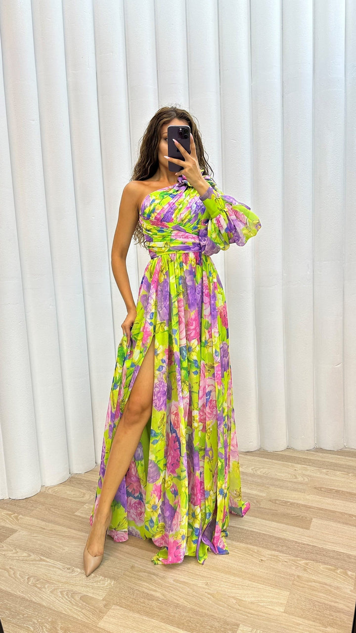 Whitney | Vestido Elegante y Fluyente de Hombro para Eventos de Verano