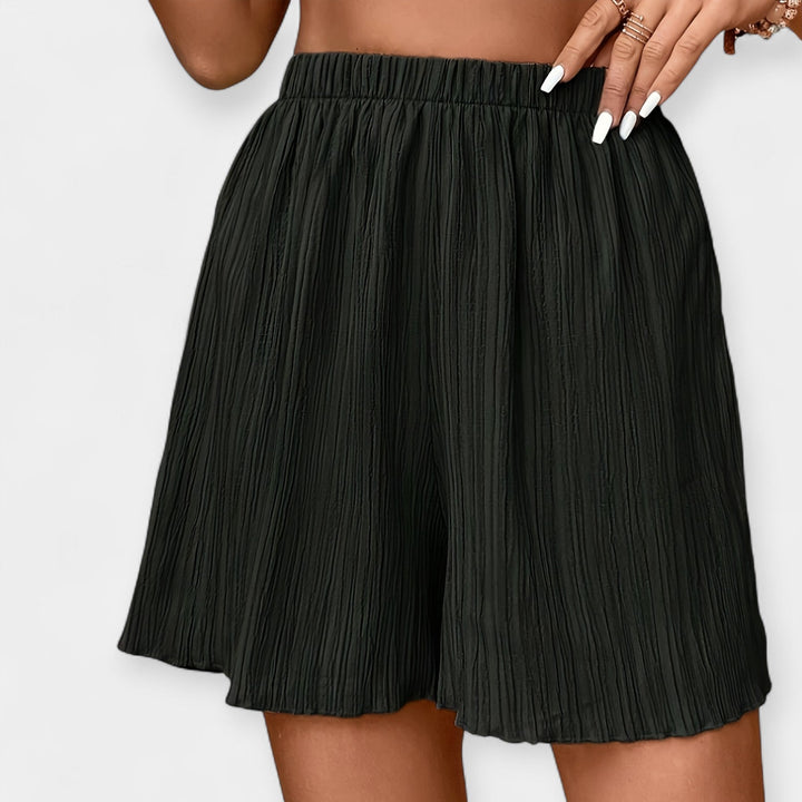 Moj Shorts con Pliegues