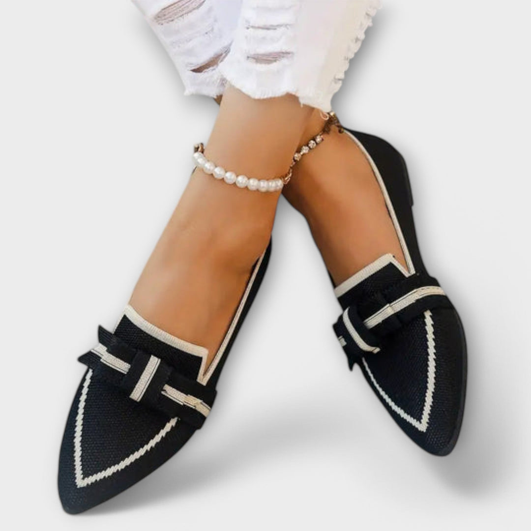 Zapatos femeninos planos con diseño de nudo