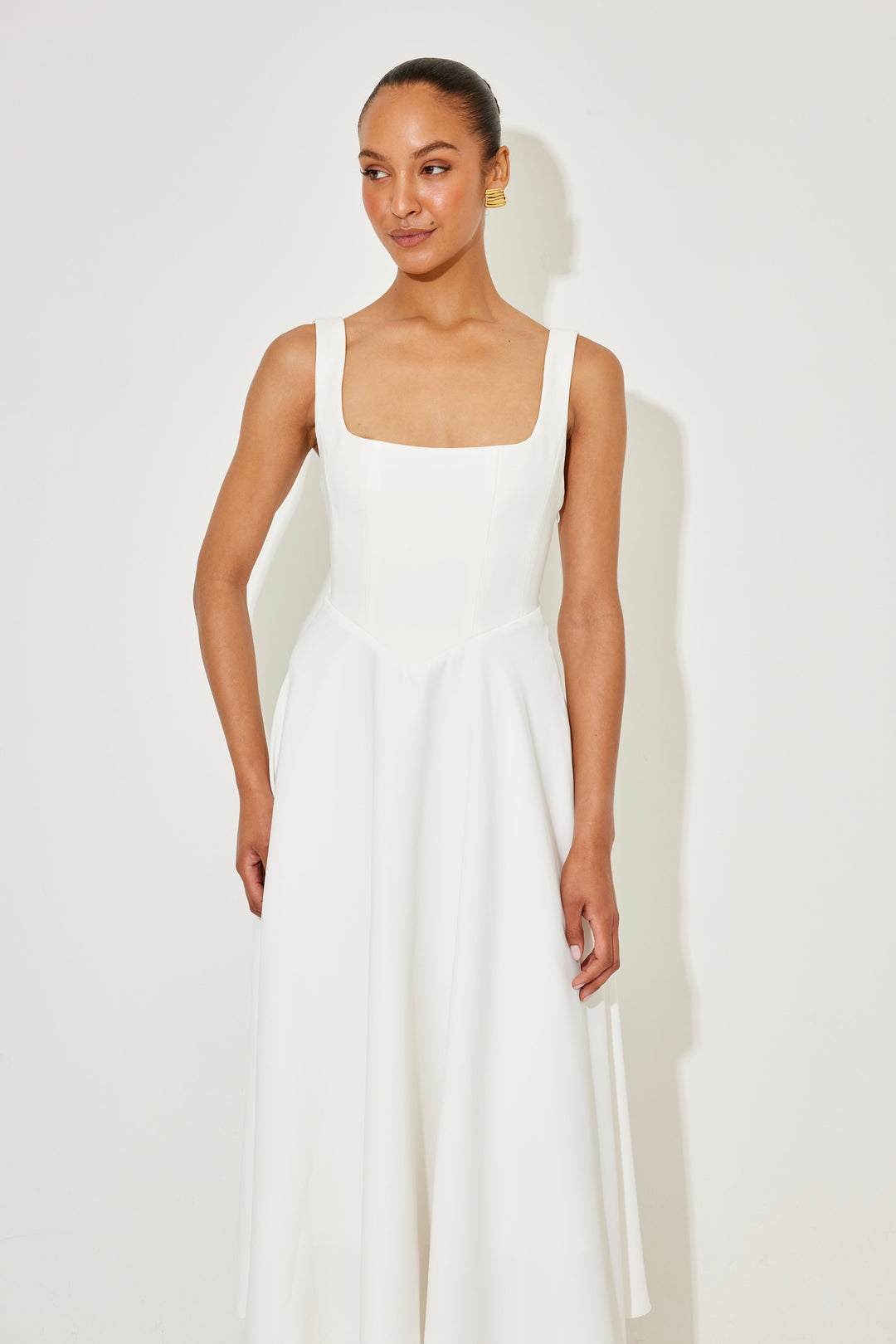 Amélia | Vestido Midi Atemporal y Fluido