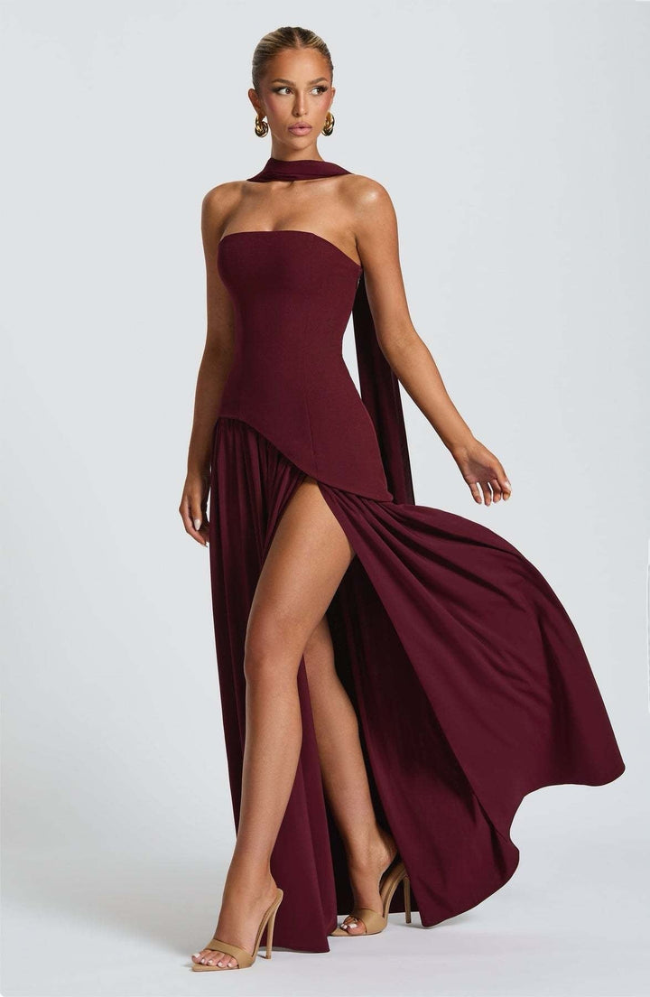Beatriz | Vestido Largo con Corte Sofisticado