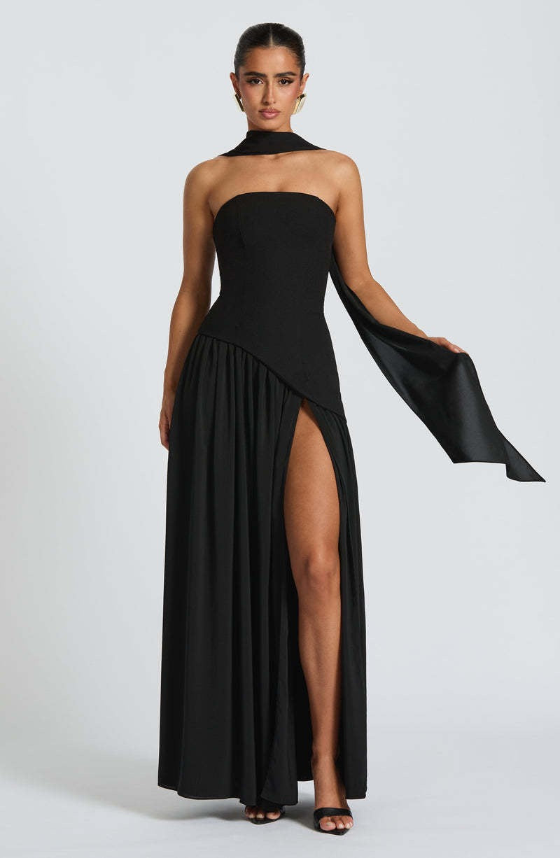 Beatriz | Vestido Largo con Corte Sofisticado