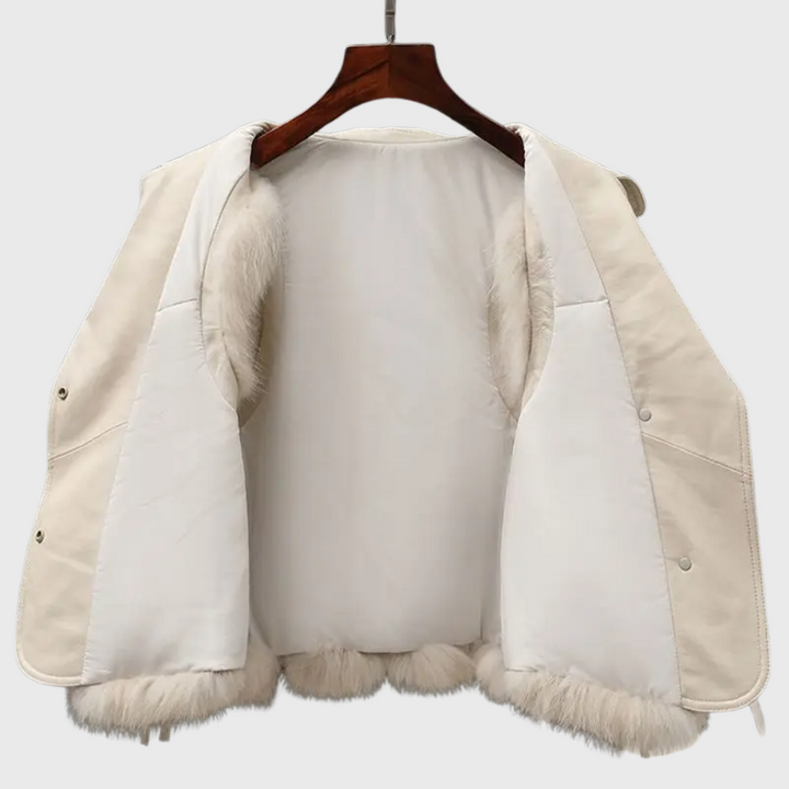 Blanca | Chaleco de cuero elegante
