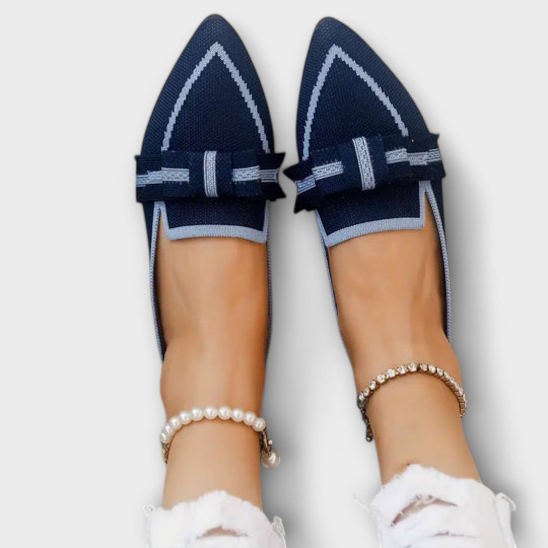 Zapatos femeninos planos con diseño de nudo