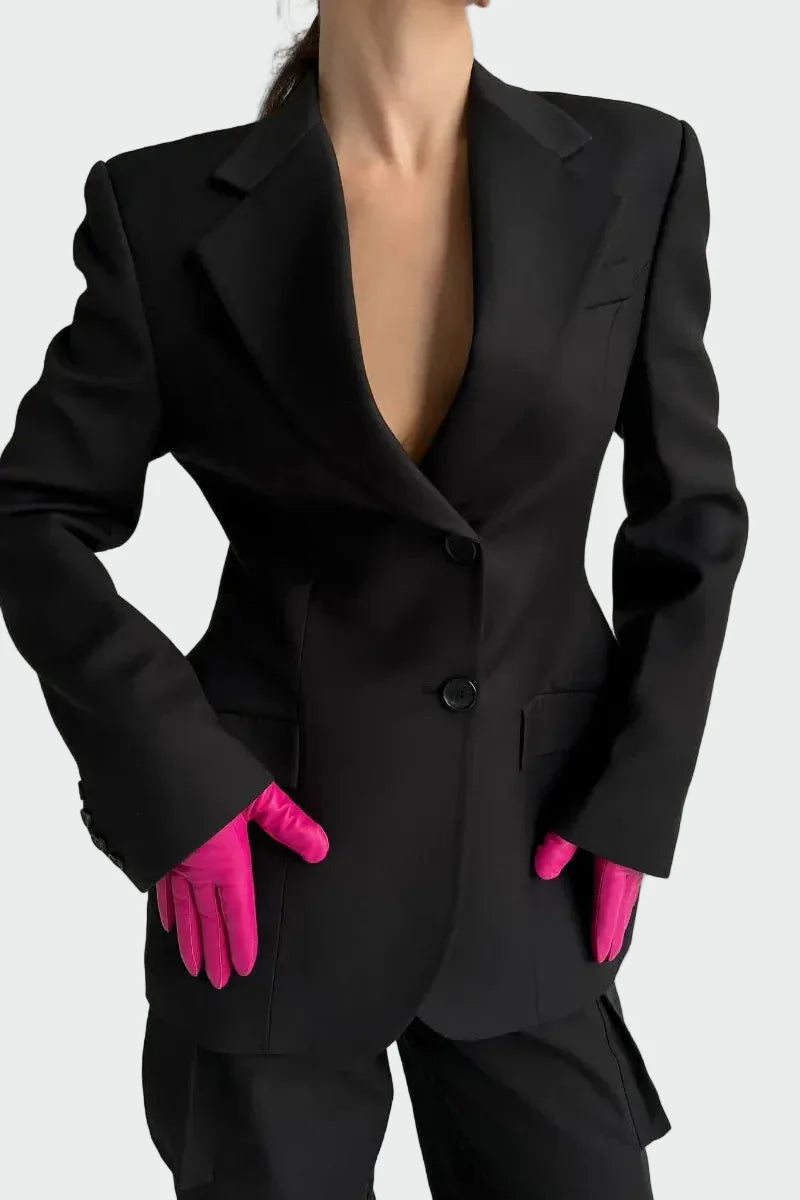 Chaqueta con Línea Imponente y Botones