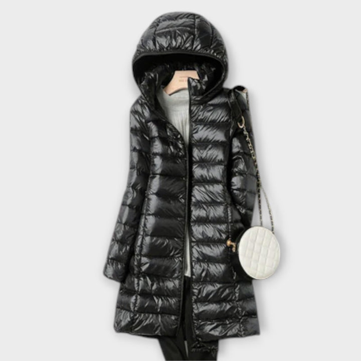 Annika - Chaqueta ultraligera e impermeable con plumas