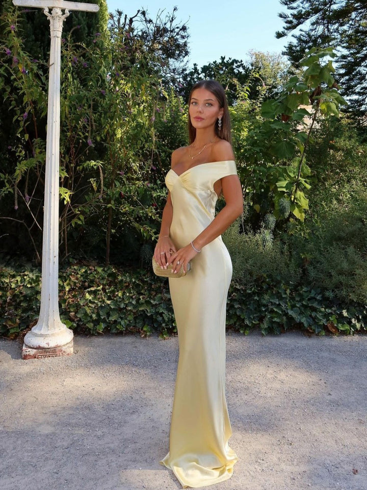 Bárbara | Vestido largo de satén sin espalda