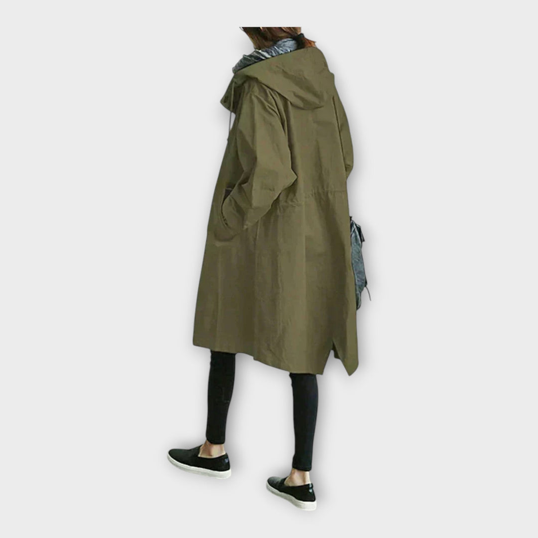 Abrigo largo con diseño elegante