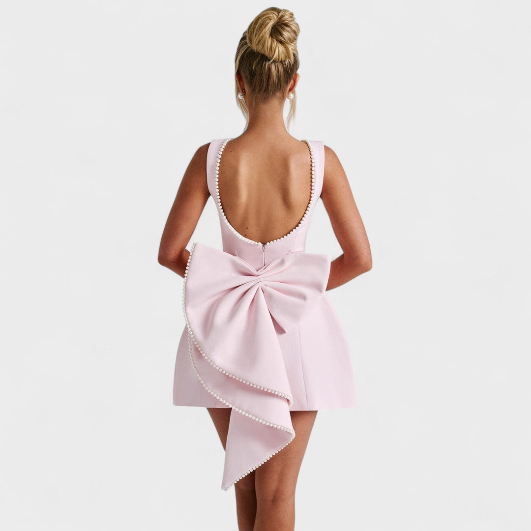 Carrie | Vestido mini con cinta de perlas