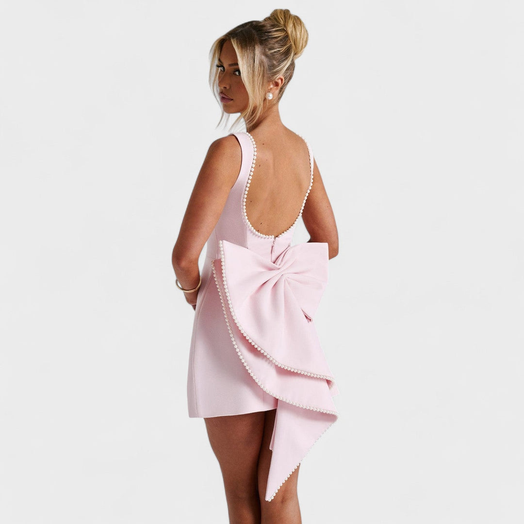 Carrie | Vestido mini con cinta de perlas