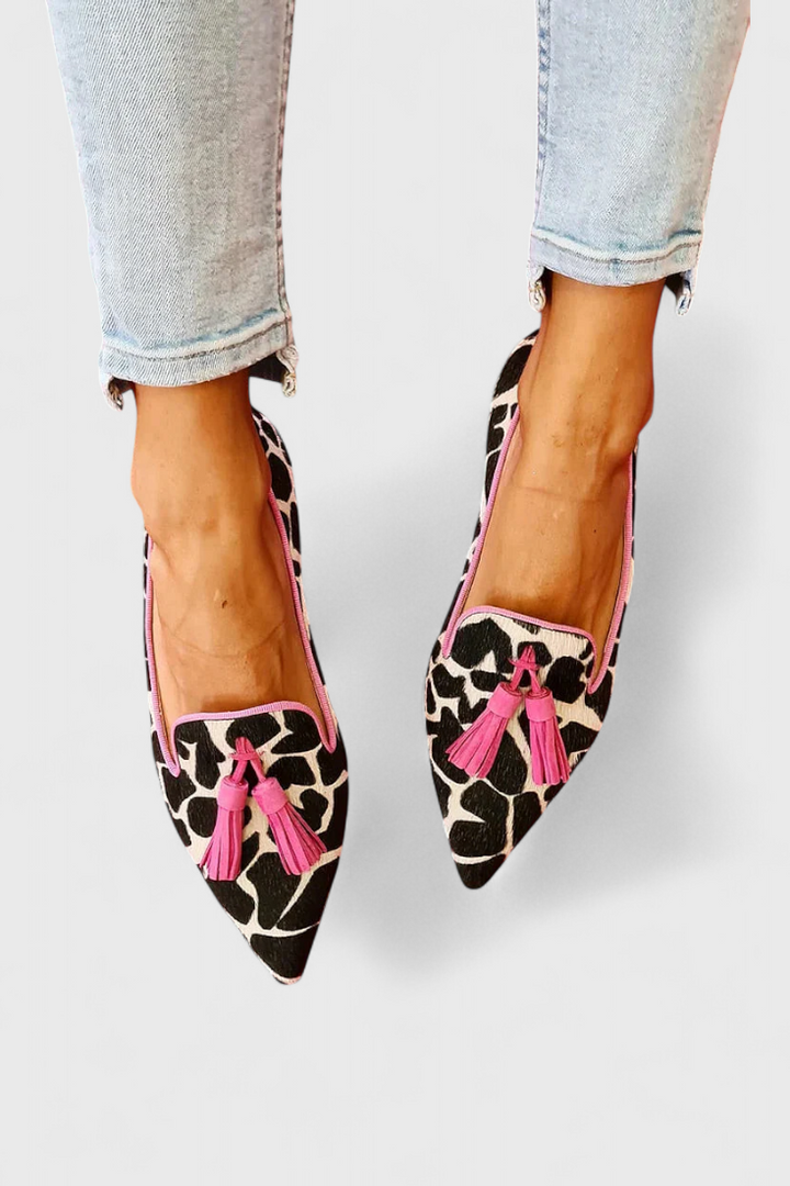 Fermina | Mocasines Elegantes con Punta Afilada y Diseño Bicolor
