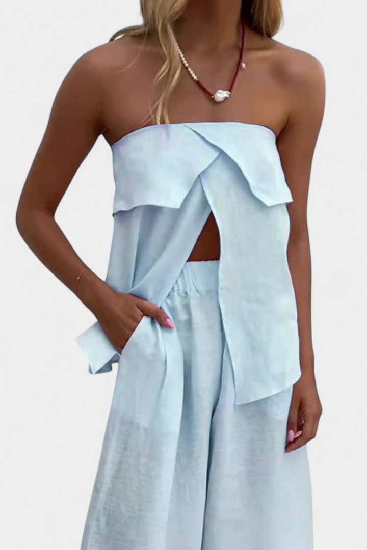 Oriana | Conjunto Strapless con Falda de Abertura en Color Liso
