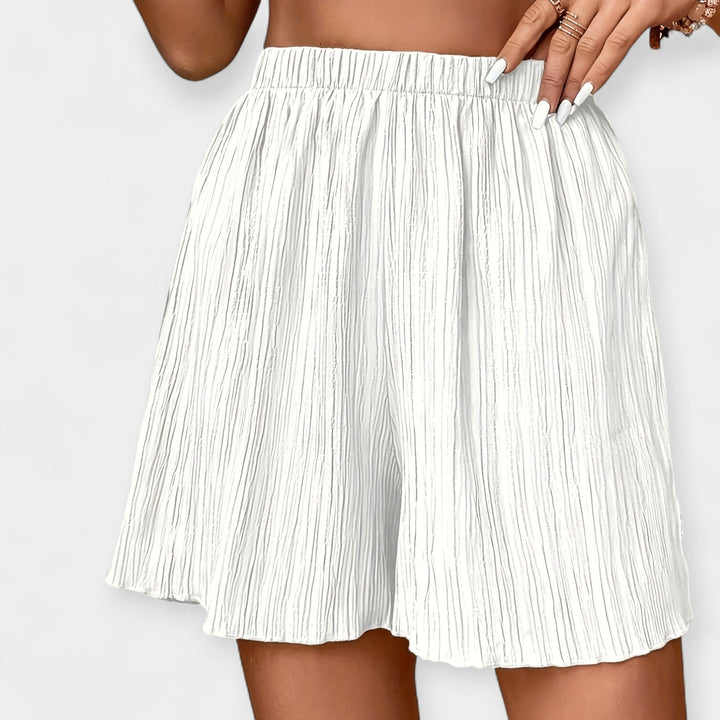 Moj Shorts con Pliegues